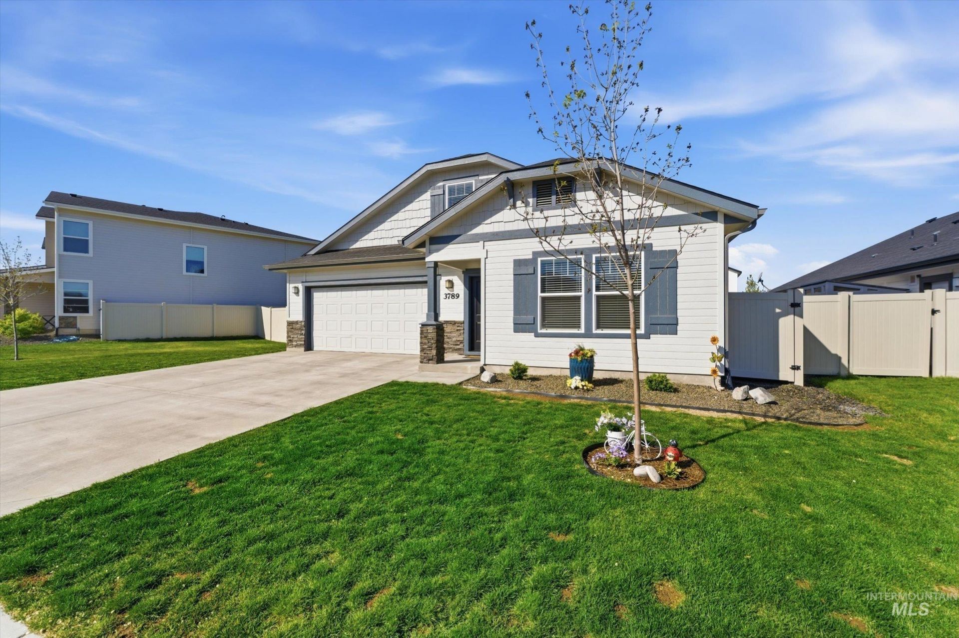 3789 S Walnut Ridge Way, Nampa, ID 83686 Main Photo