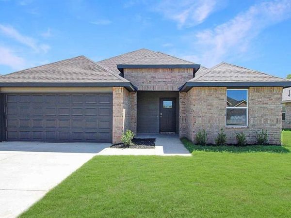 6005 Green Meadow Lane, Oklahoma City, OK 73132