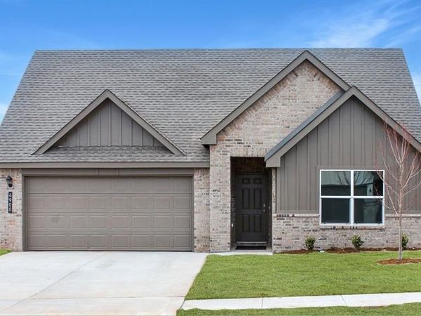 6001 Green Meadow Lane, Oklahoma City, OK 73132
