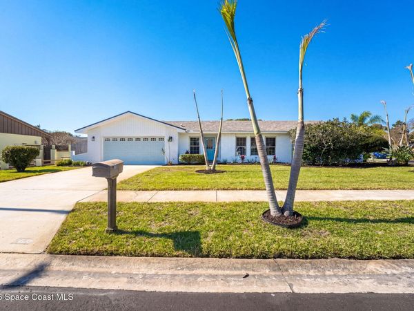429 Saint Johns Drive , Satellite Beach, FL 32937