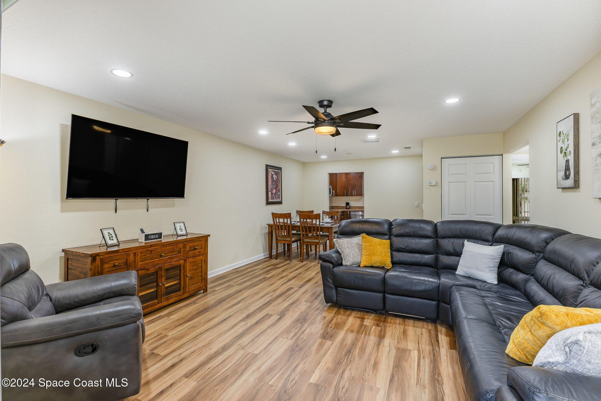 2503 Bogey Lane , Unit 6-B, Melbourne, FL 32935 Photo