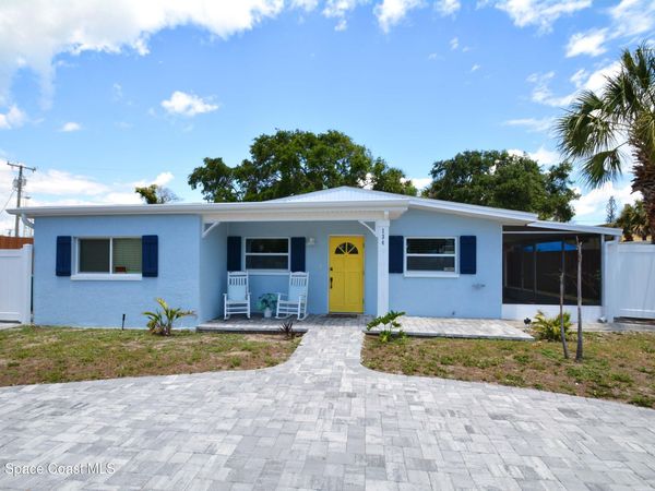 134 E Grant Avenue , Cocoa Beach, FL 32931