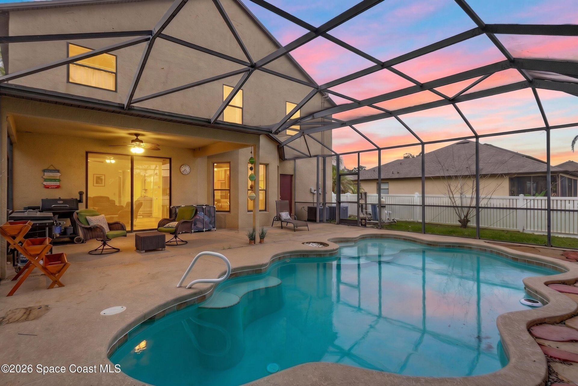 294 Breckenridge Circle Se, Palm Bay, FL 32909 Photo