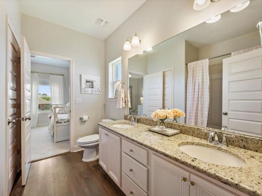 Property Image 40