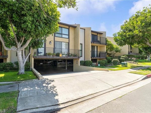 3520 Maricopa Street, Unit 16, Torrance, CA 90503