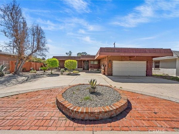579 E 40th, San Bernardino, CA 92404
