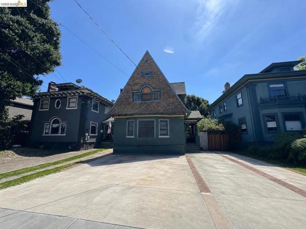 533 31st Street, Oakland, CA 94609