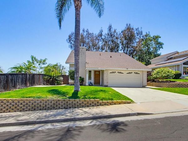 227 Skyridge Lane, Escondido, CA 92026