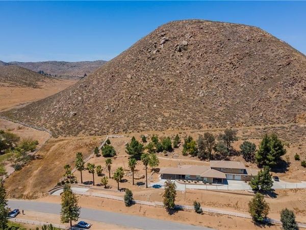 26677 CALIFORNIA, Winchester, CA 92596