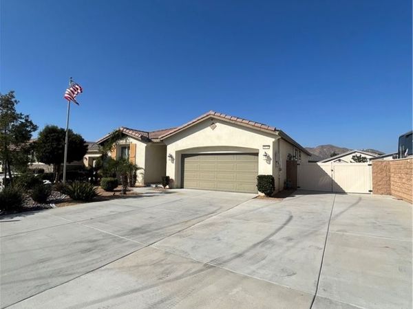 28716 Cebelia Circle, Menifee, CA 92584