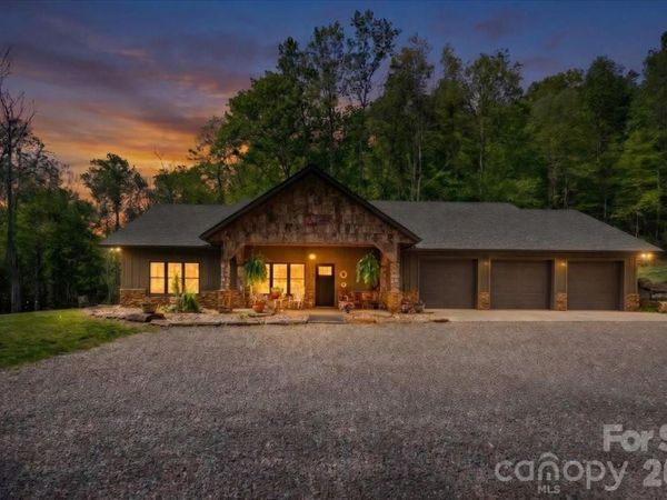 183 Mayfly Court , Spruce Pine, NC 28777