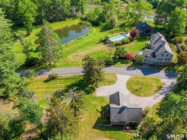6 Brinsmade, Sherman, CT 06784