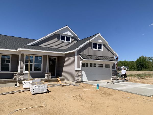 7603 Brook Villa South, Unit 136, Allendale, MI 49401
