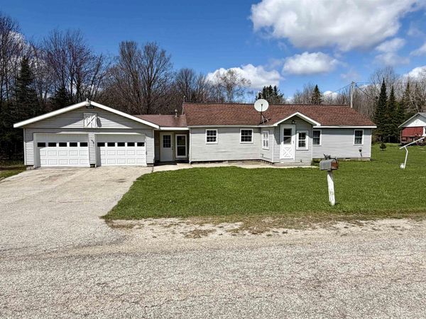1694 W Quarry Road, Mueller Twp, MI 49840