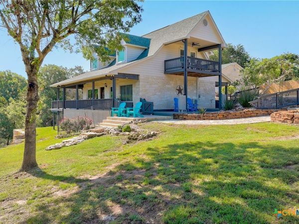 9859 Hodge Canyon Drive, Salado, TX 76571