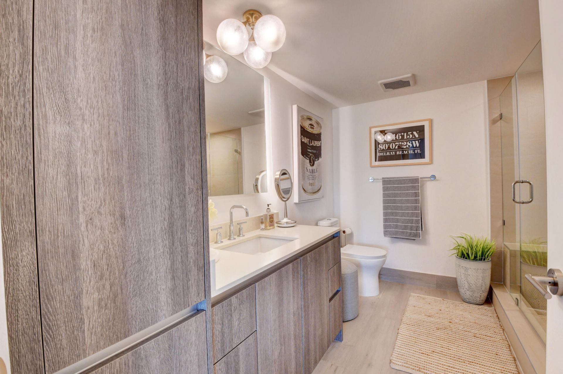 111 SE 1st Avenue, Unit 408, Delray Beach, FL 33444 Photo