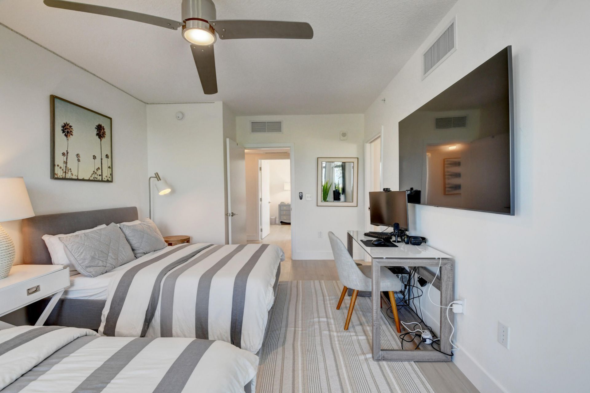 111 SE 1st Avenue, Unit 408, Delray Beach, FL 33444 Photo