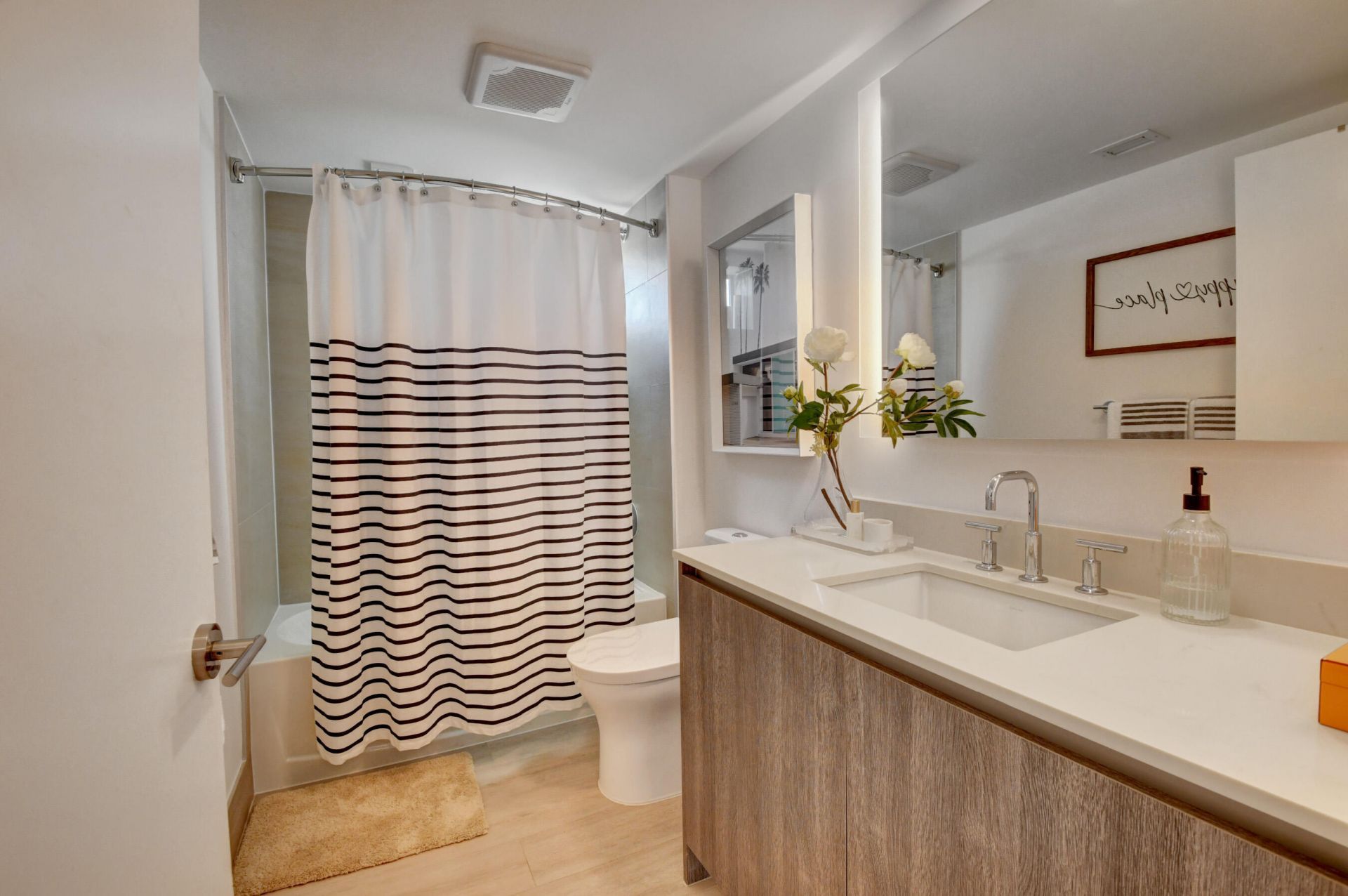 111 SE 1st Avenue, Unit 408, Delray Beach, FL 33444 Photo