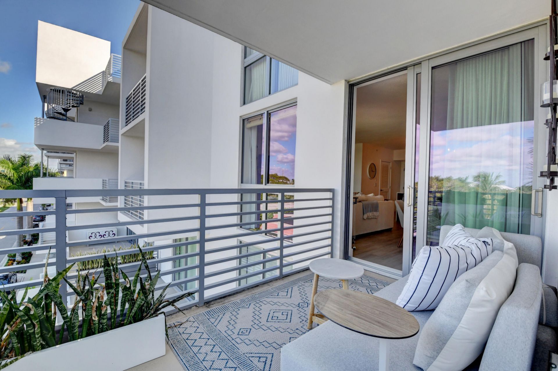 111 SE 1st Avenue, Unit 408, Delray Beach, FL 33444 Photo