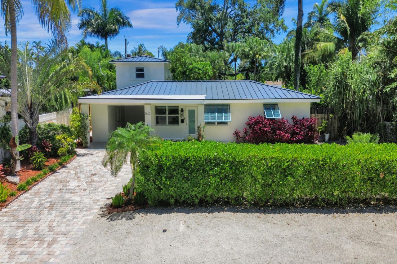 2802 NE 15th Avenue, Wilton Manors, FL 33334 Main Photo