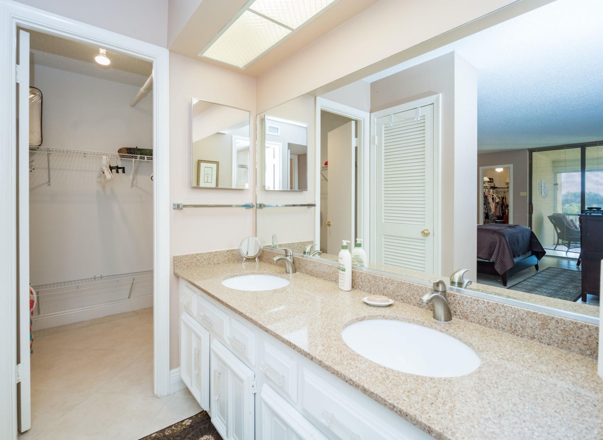 5188 Woodland Lakes Drive, Unit 335, Palm Beach Gardens, FL 33418 Photo
