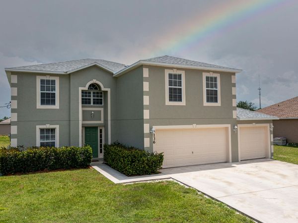 6136 NW Gaylord Terrace, Port St. Lucie, FL 34986