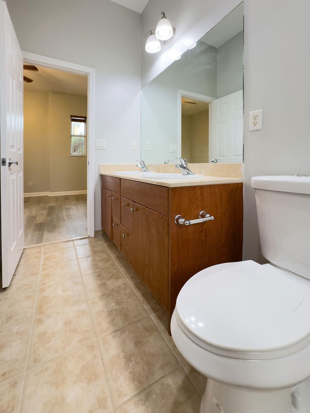 2313 Vintage Drive, Lighthouse Point, FL 33064 Photo