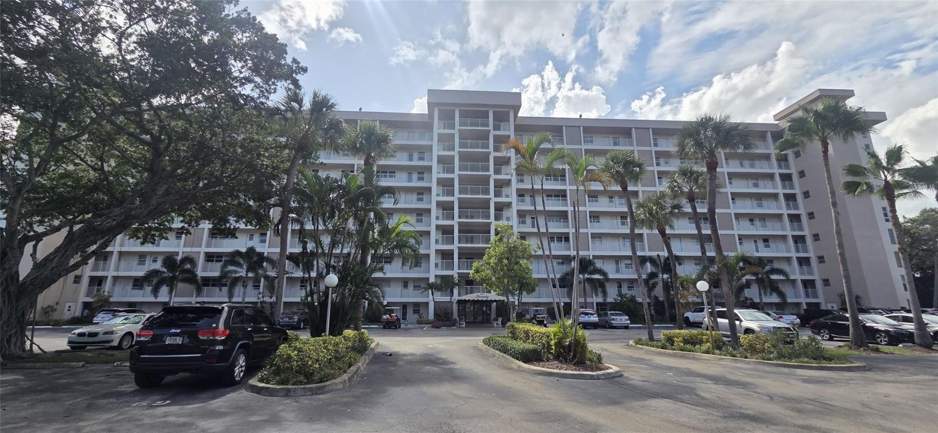2671 S Course Drive, Unit 806, Pompano Beach, FL 33069 Photo