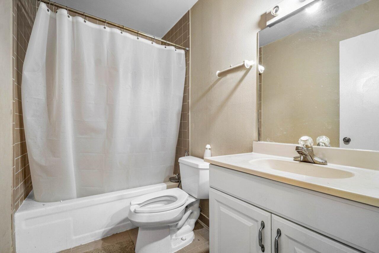 2780 Norfolk Pine Court, Lake Worth, FL 33462 Photo