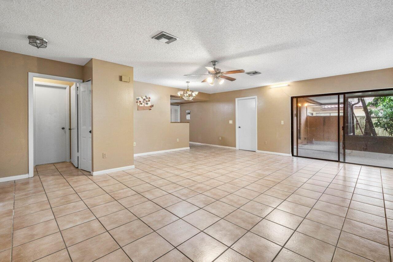 2780 Norfolk Pine Court, Lake Worth, FL 33462 Photo