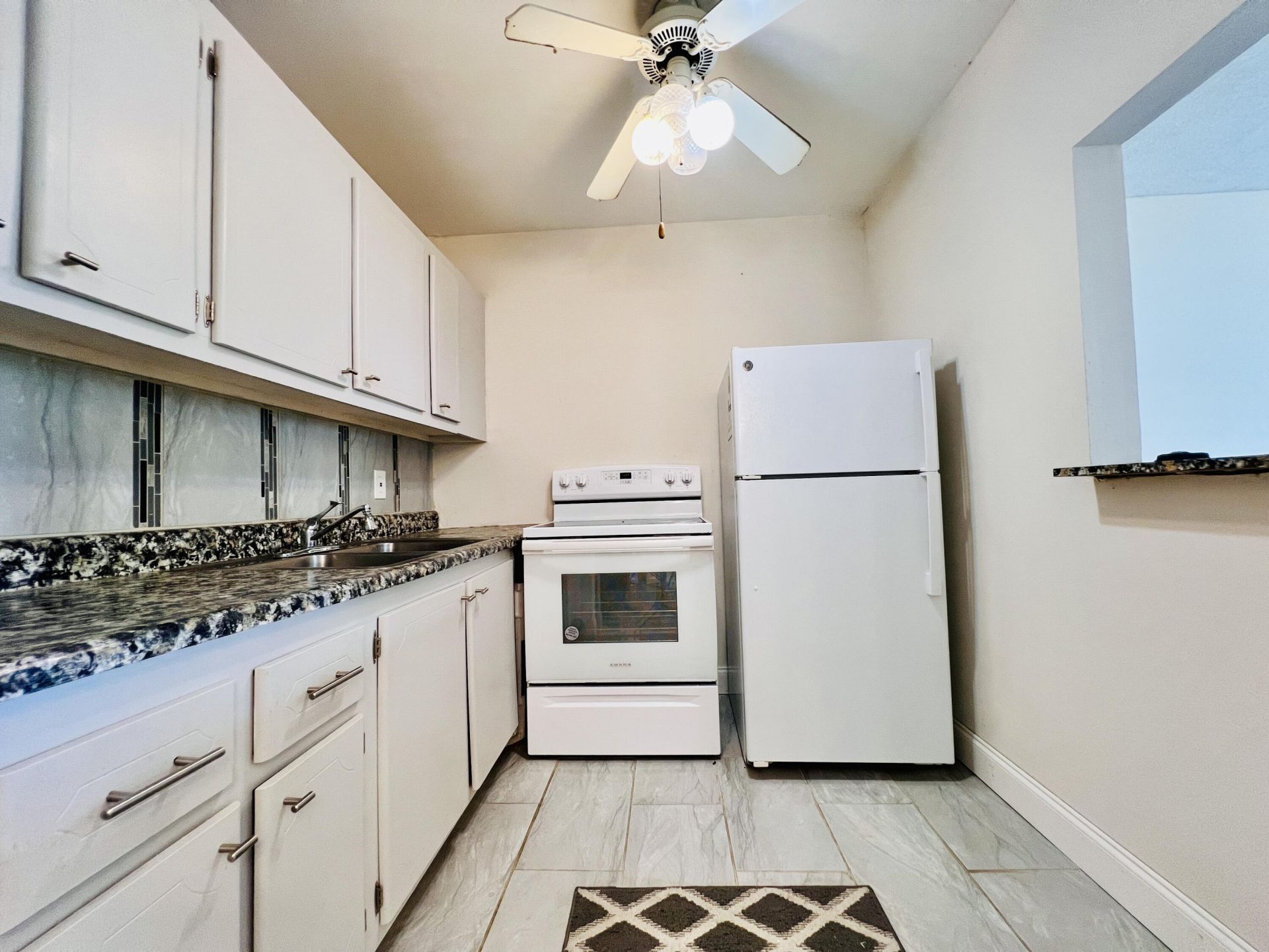 271 Camden L, Unit 271, West Palm Beach, FL 33417 Photo