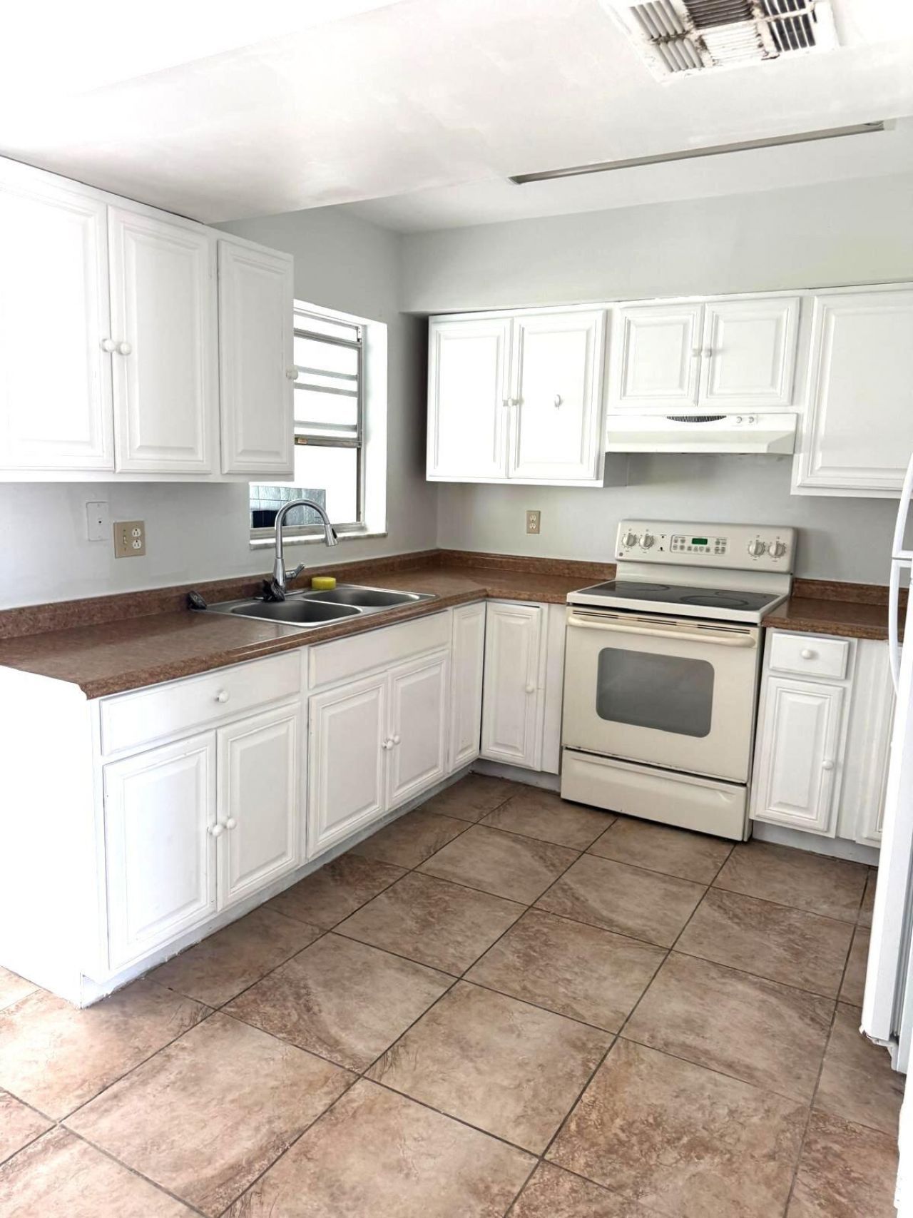 373 NE Orchard Street, Port Saint Lucie, FL 34983 Photo