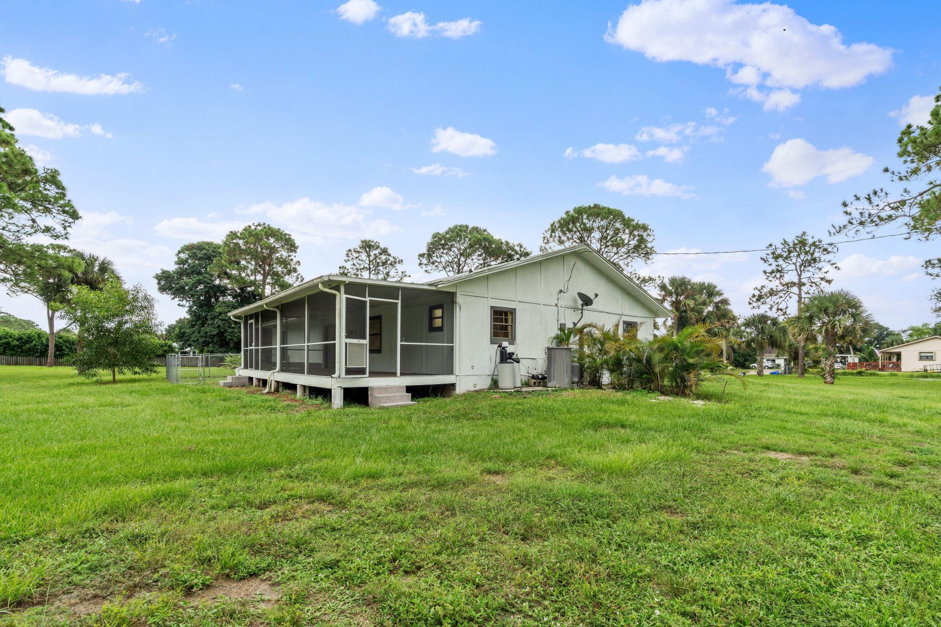 9949 N 154th Rd Road N, Jupiter Farms, FL 33478 Photo