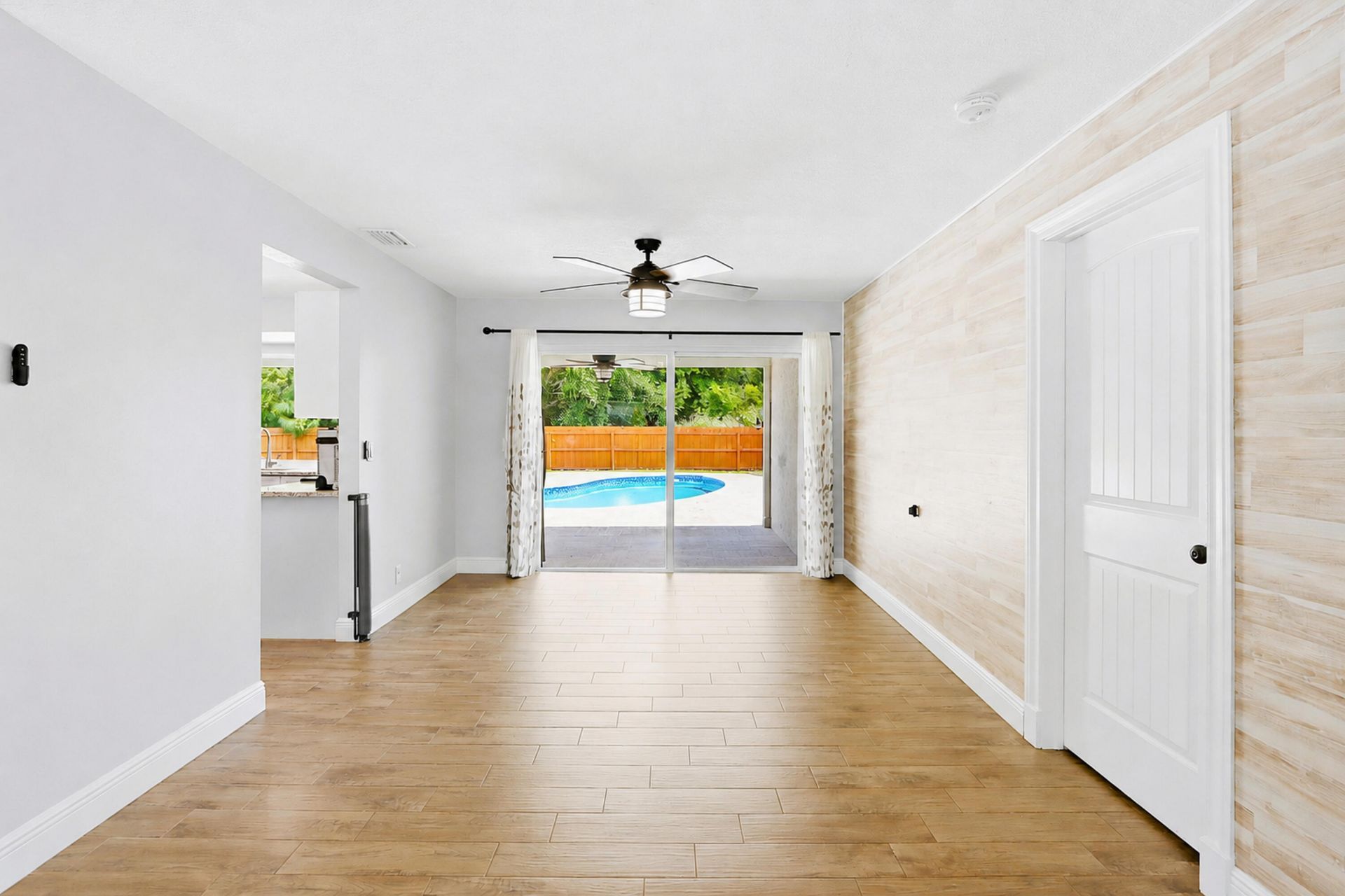 1212 Concord Avenue, West Palm Beach, FL 33417 Photo