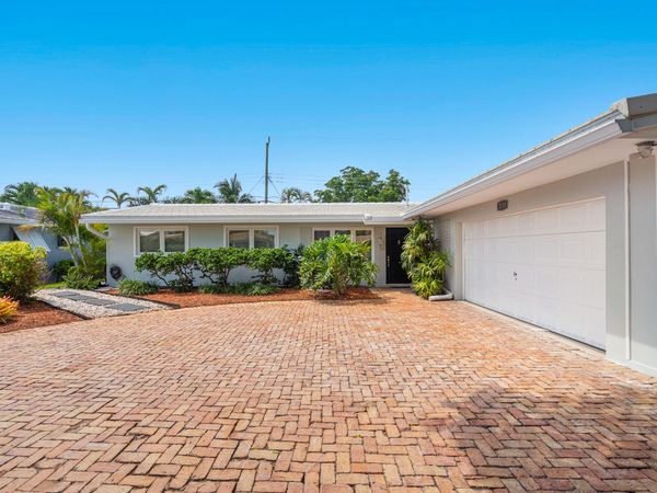 2110 NE 55th Street, Fort Lauderdale, FL 33308