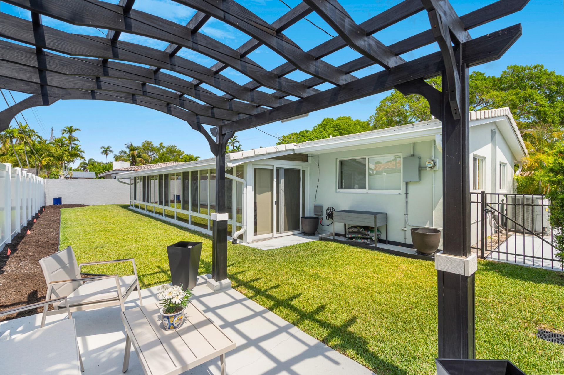 2110 NE 55th Street, Fort Lauderdale, FL 33308 Photo