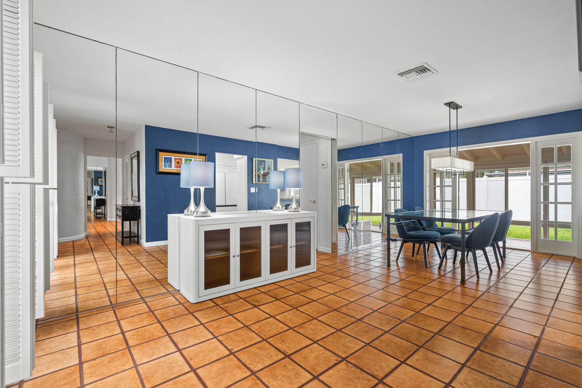 2110 NE 55th Street, Fort Lauderdale, FL 33308 Photo