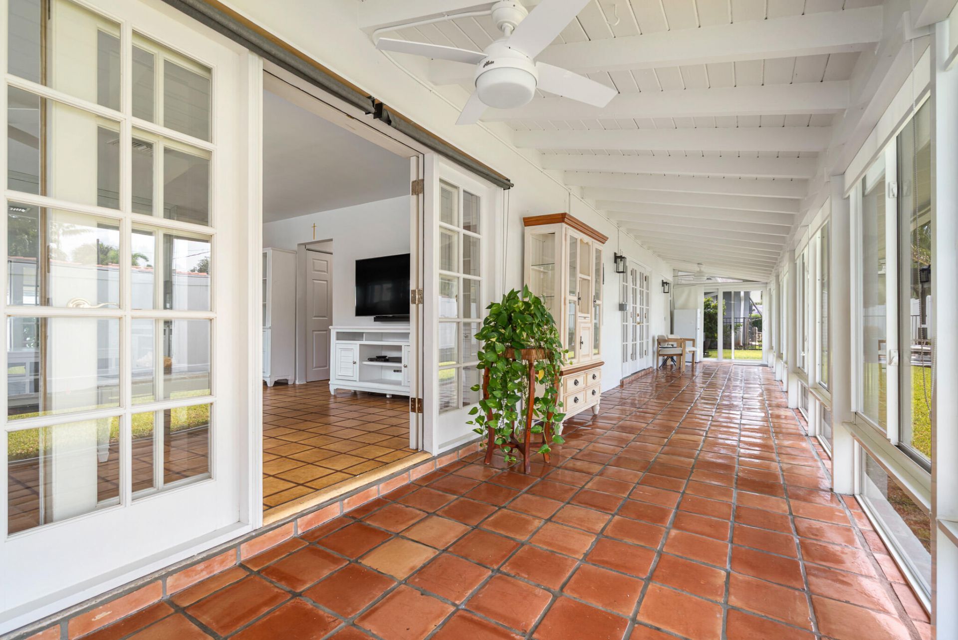 2110 NE 55th Street, Fort Lauderdale, FL 33308 Photo