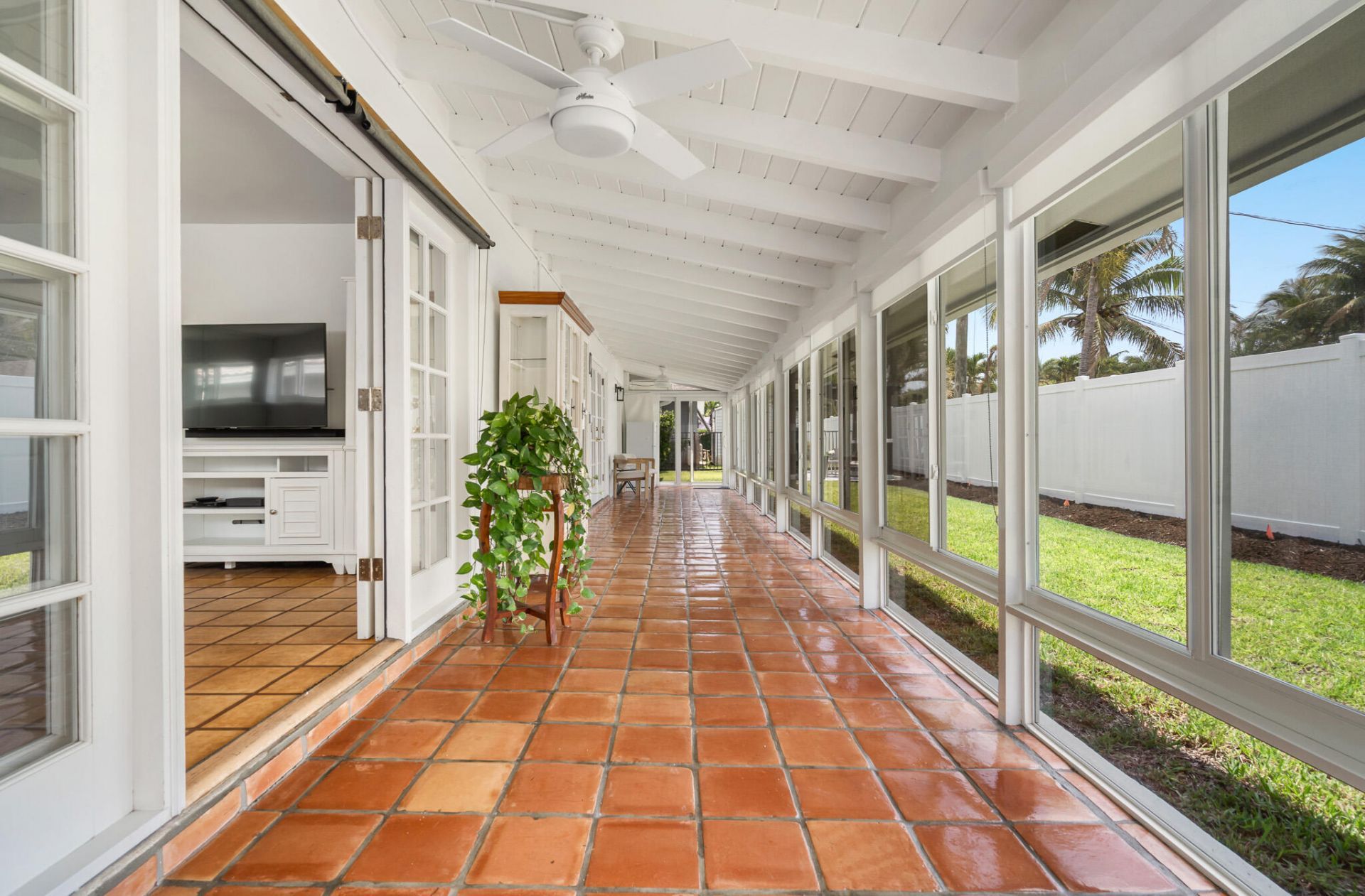 2110 NE 55th Street, Fort Lauderdale, FL 33308 Photo