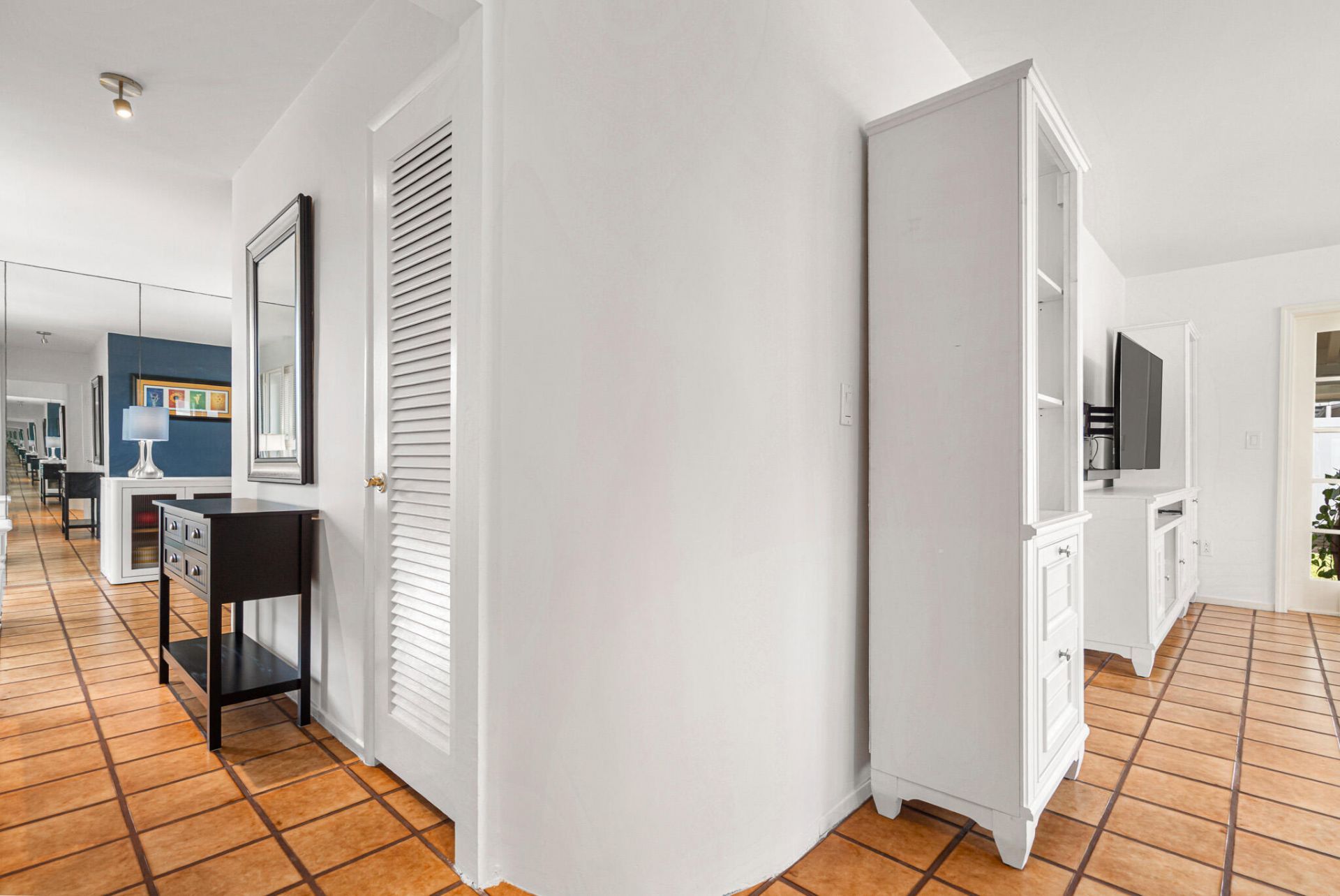2110 NE 55th Street, Fort Lauderdale, FL 33308 Photo
