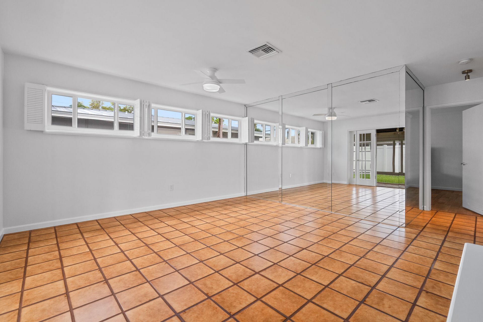 2110 NE 55th Street, Fort Lauderdale, FL 33308 Photo