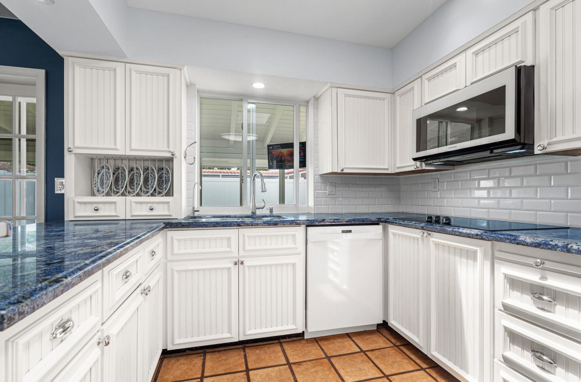 2110 NE 55th Street, Fort Lauderdale, FL 33308 Photo