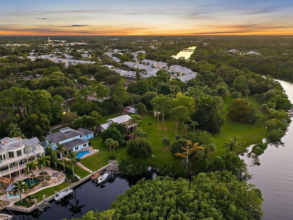 6035 N 180th St Street N, Jupiter, FL 33458