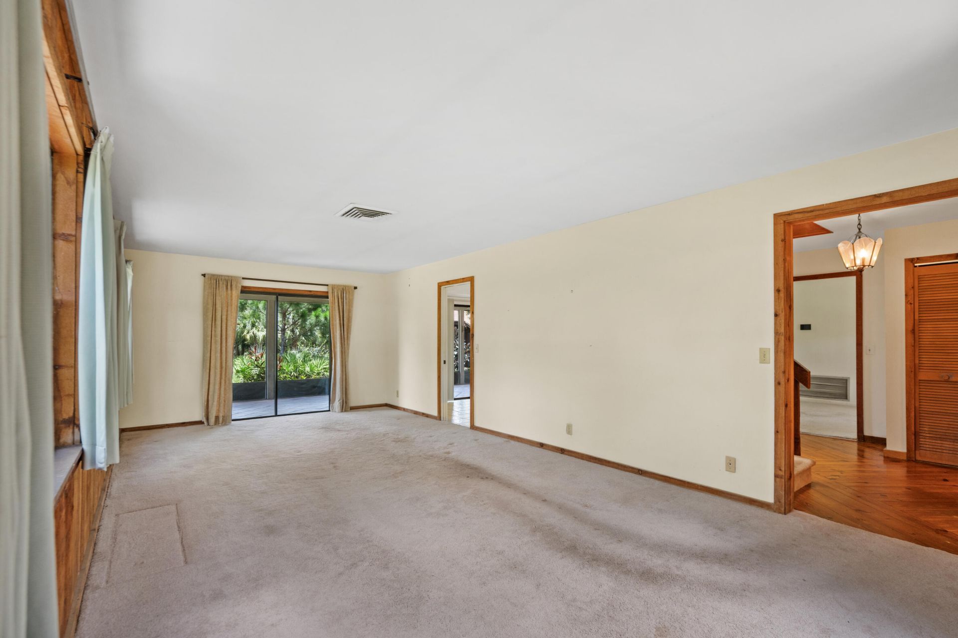 6035 N 180th St Street N, Jupiter, FL 33458 Photo
