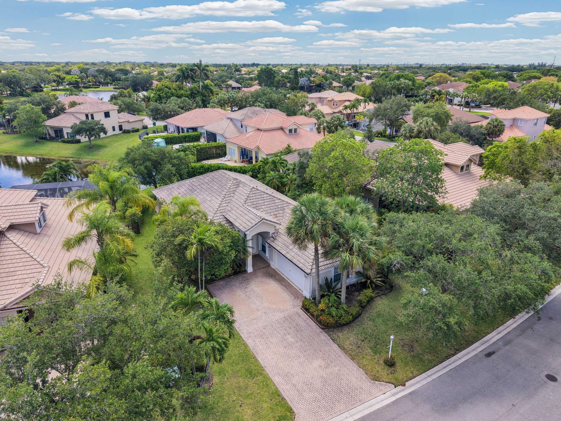 6546 NW 112th Avenue, Parkland, FL 33076 Photo