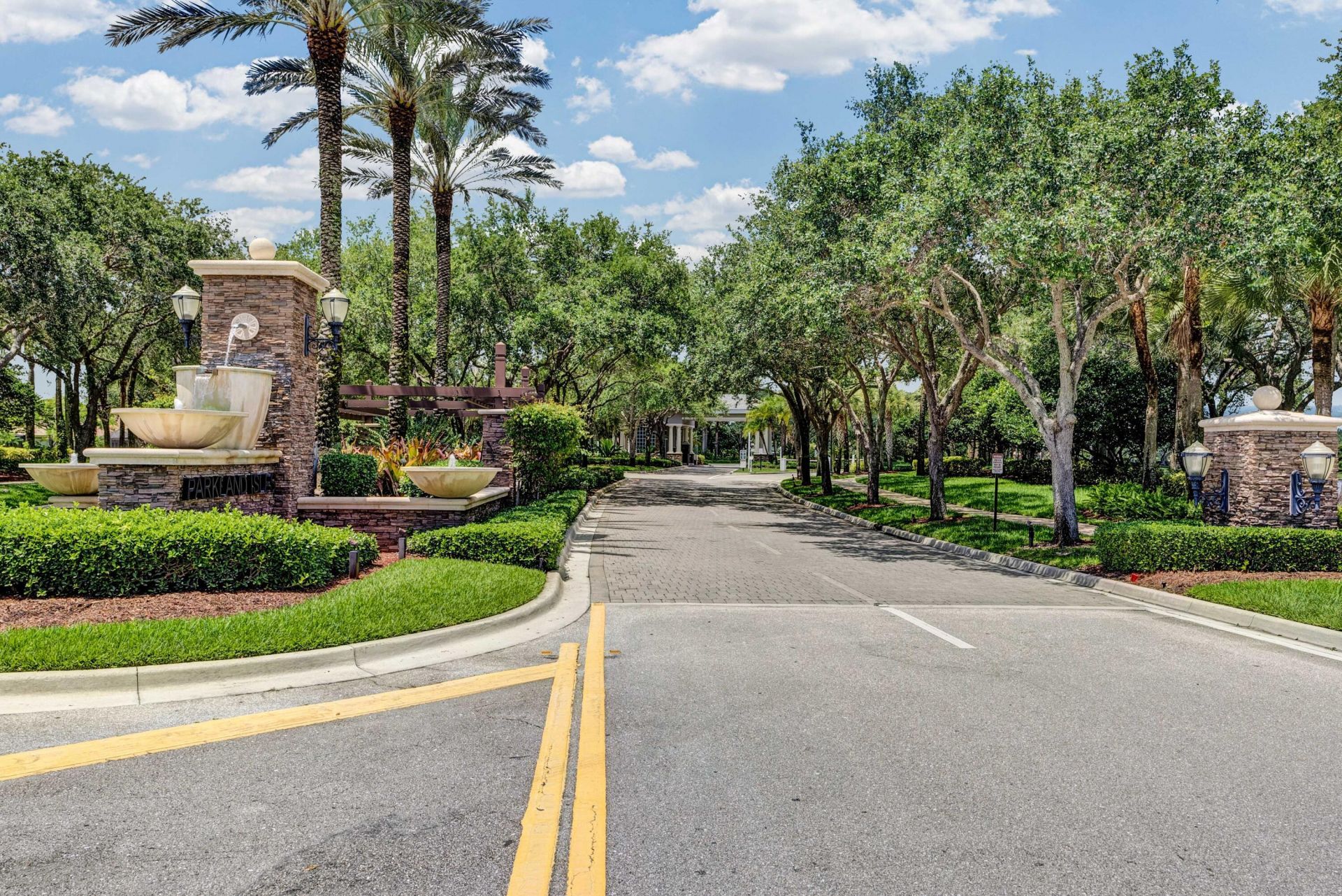 6546 NW 112th Avenue, Parkland, FL 33076 Photo