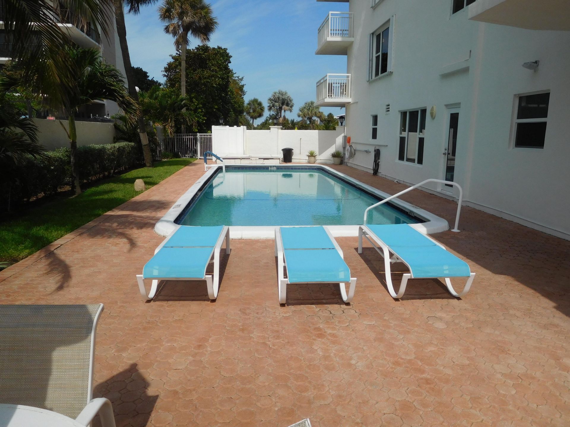 1770 S Ocean Boulevard S, Unit 704, Lauderdale by the Sea, FL 33062 Photo