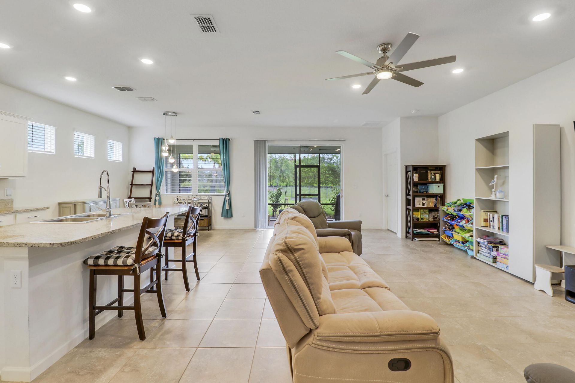 10511 SW Toren Way, Port Saint Lucie, FL 34987 Photo