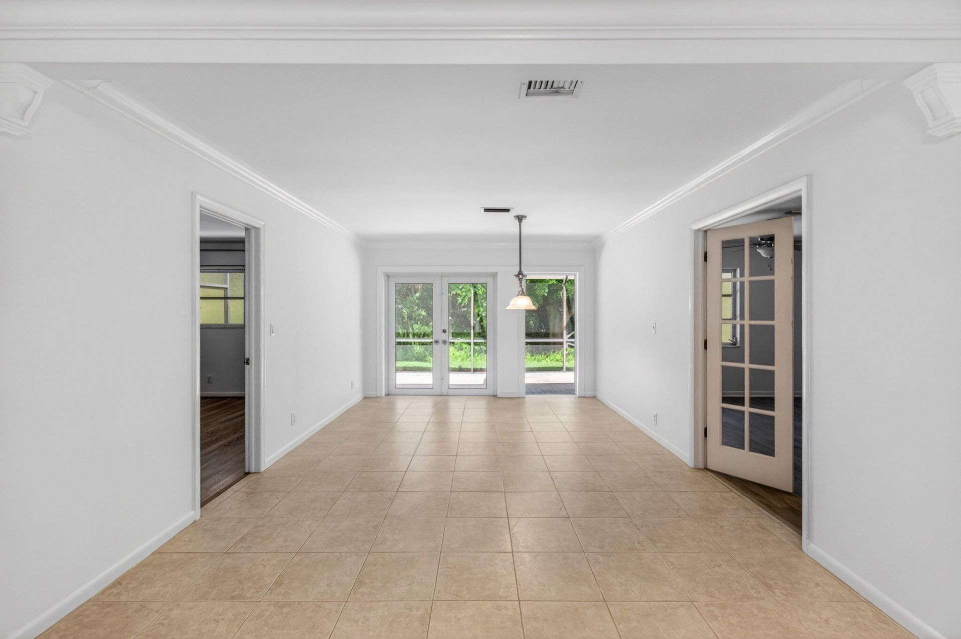 201 Del Rio Boulevard, Boca Raton, FL 33432 Photo