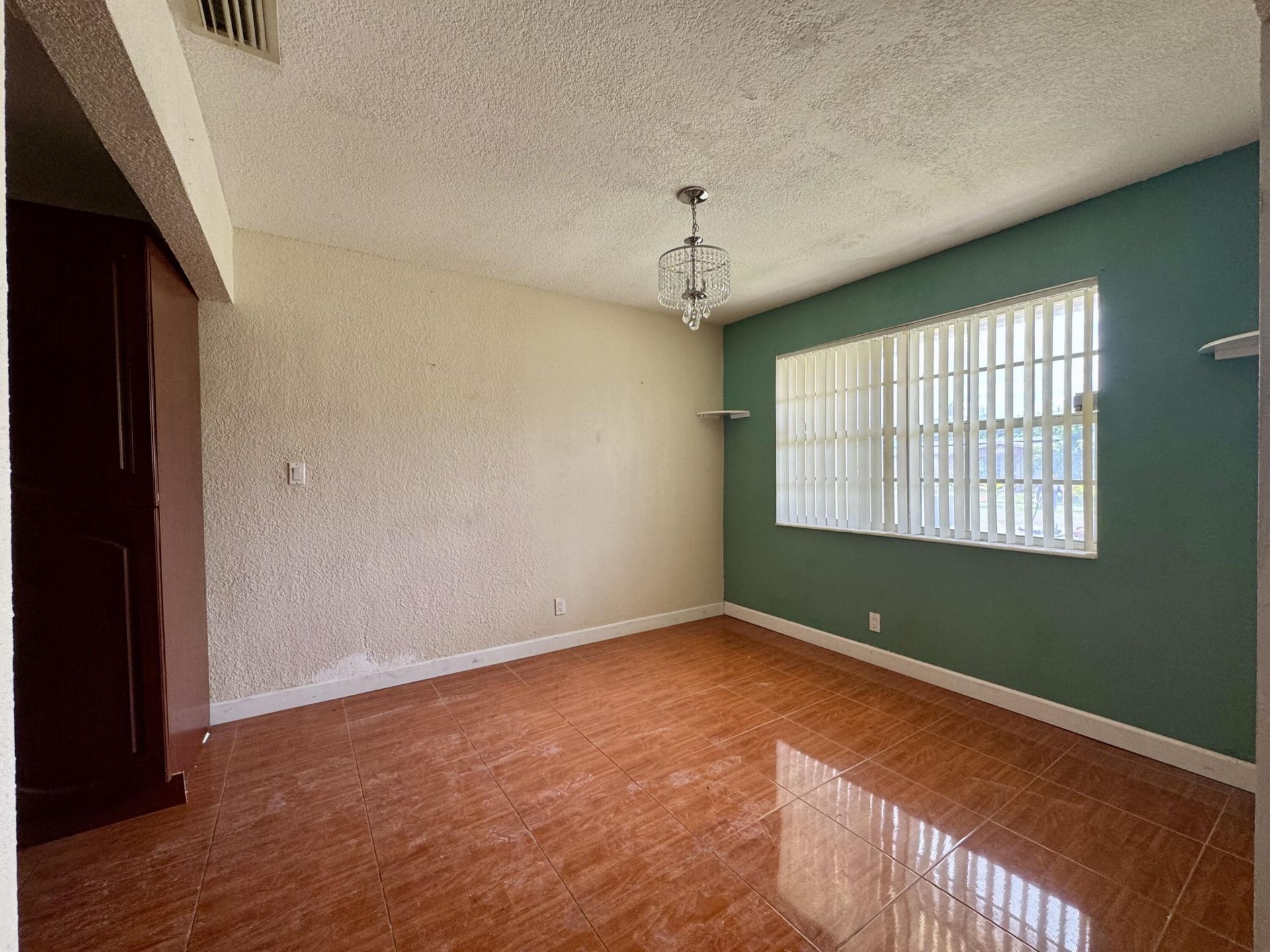 3941 NW 36th Terrace, Lauderdale Lakes, FL 33309 Photo